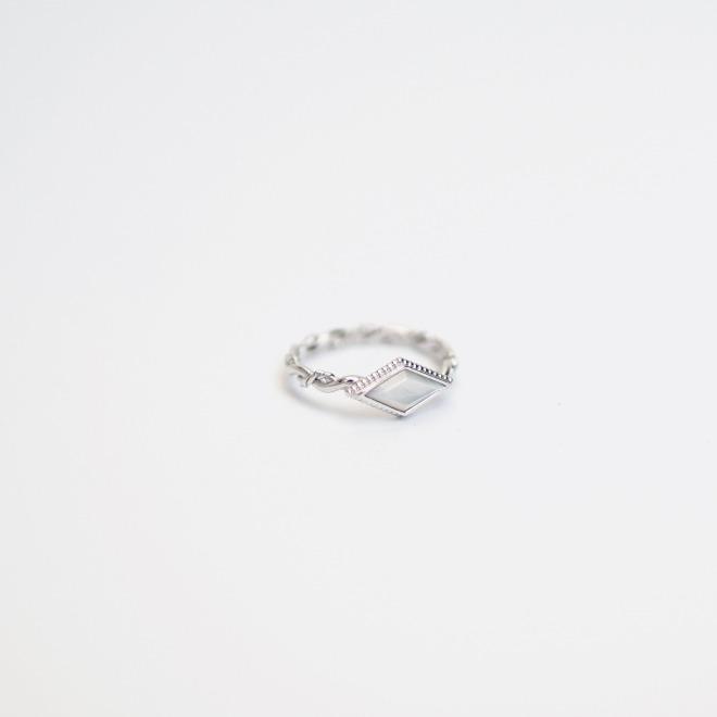 19SS. frameobject. ring 04