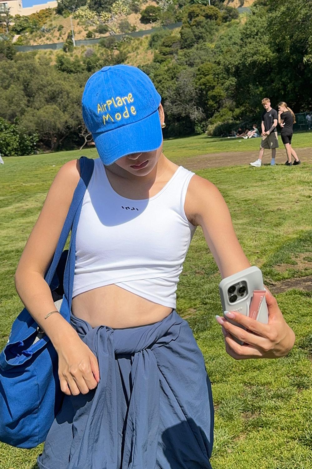 에어플레인 모드 볼캡블루