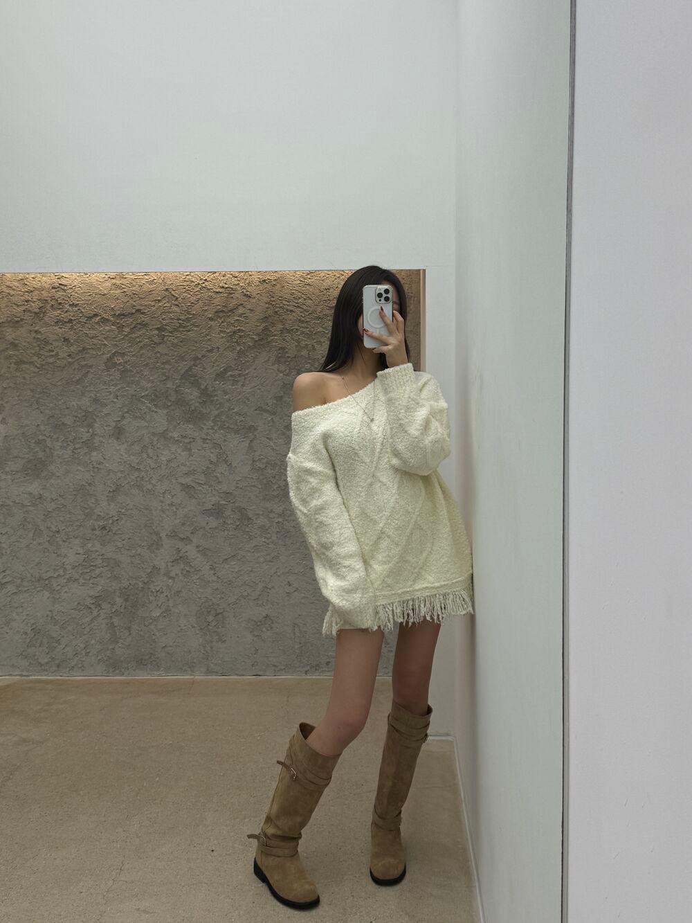 Our boucle Fringe NT