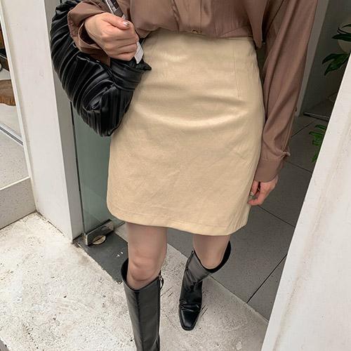 미뉴레더미니스커트 SK