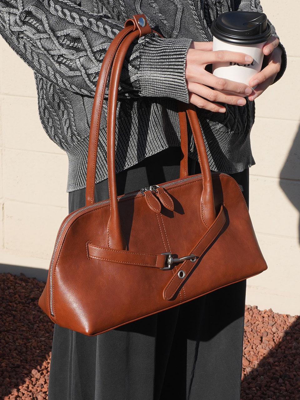 NOA Baguette Bag [BROWN SILVER]