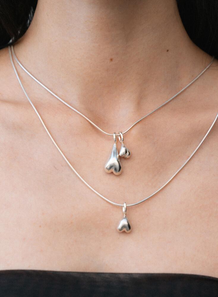 Love pendant necklace [short chain +pendant L]