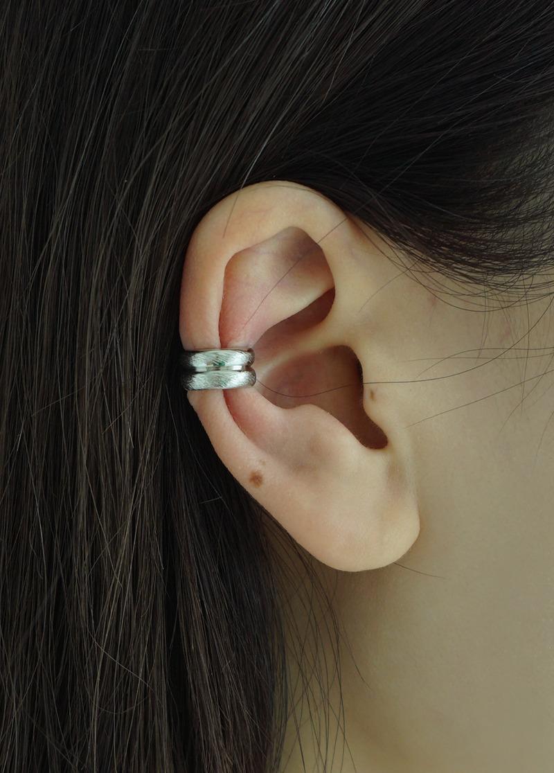 [E672] 미니 무광 텍스처 이어커프 시선