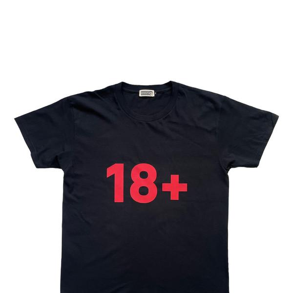 18+ tee black