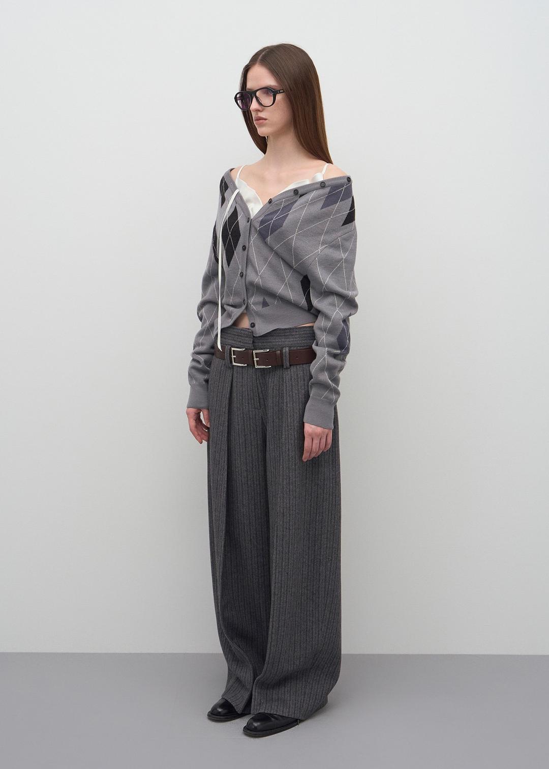 ARGYLE CHECK CARDIGAN (LIGHT GREY)