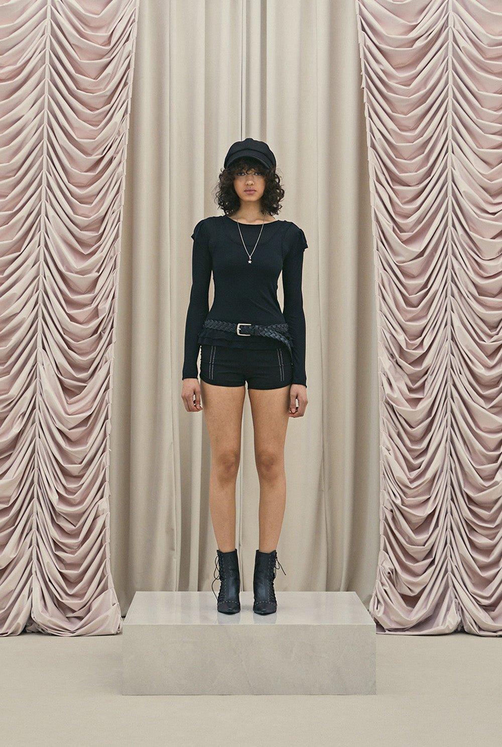 Cubic shirring shorts