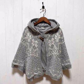 earth music & ecology ニットポンチョ トナカイ柄 8592