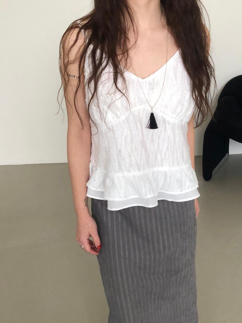 (by male) hairy blouse (프릴 숏 버전) 품절