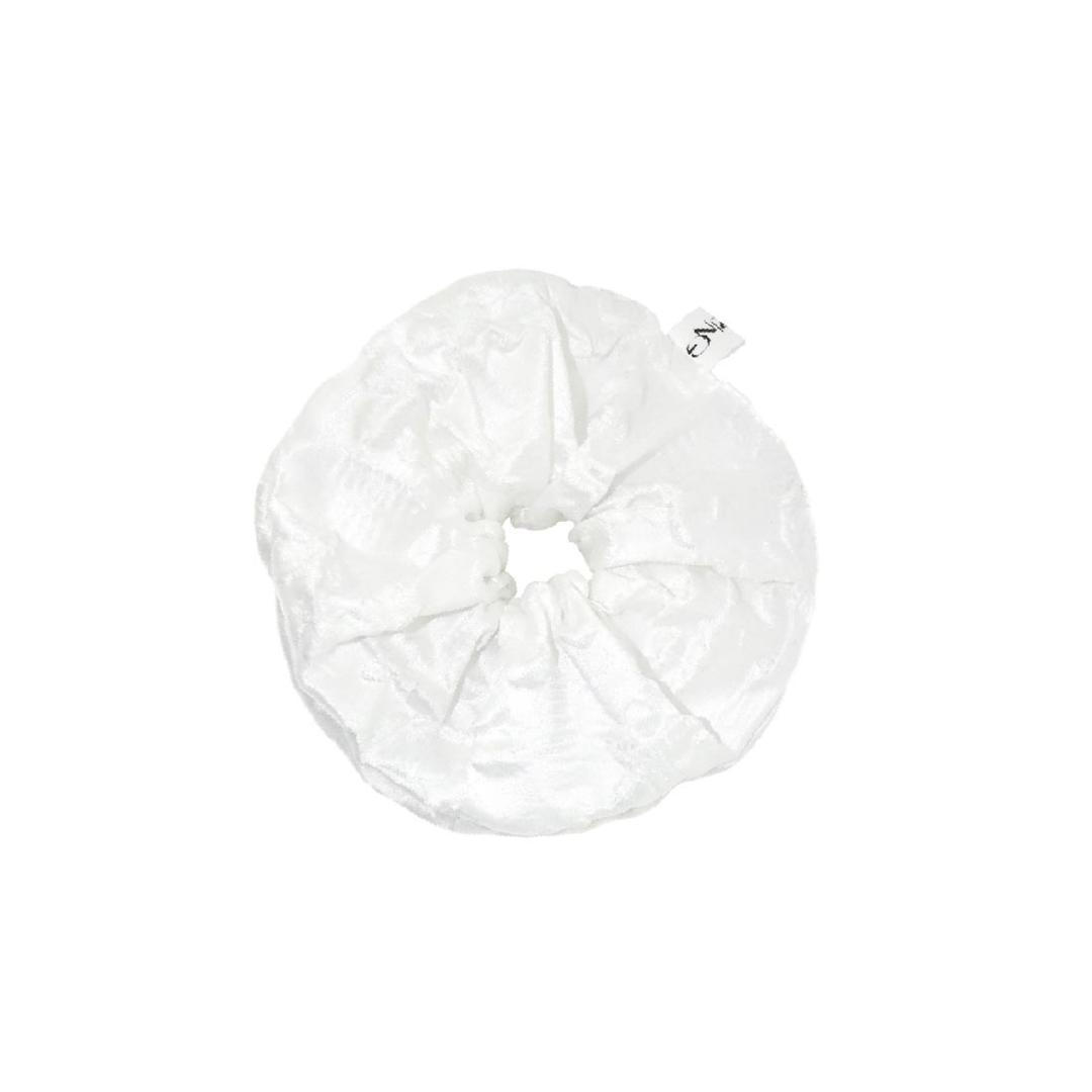 Floral scrunchie_jacquard white