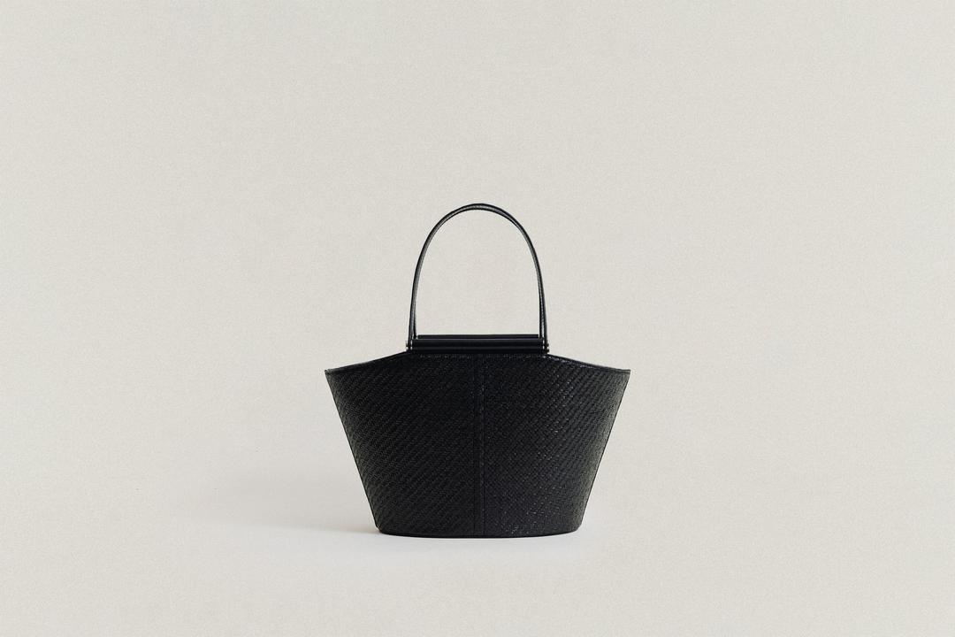 SAC ÉTIRÉ RATTAN SMALL BLACK