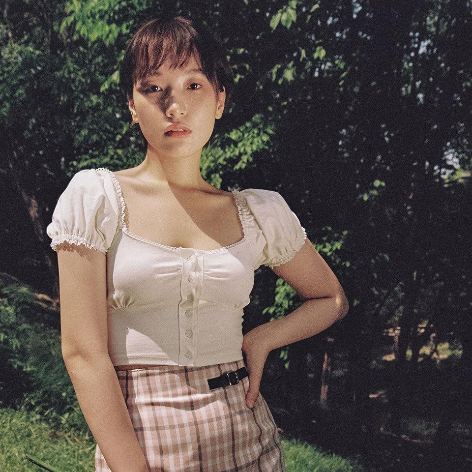 Lace square t-shirt (ivory)