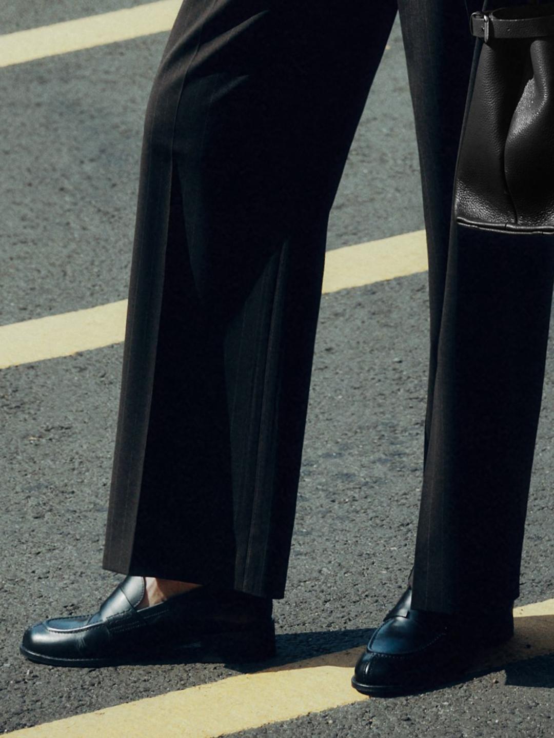 Classic Loafers - Black