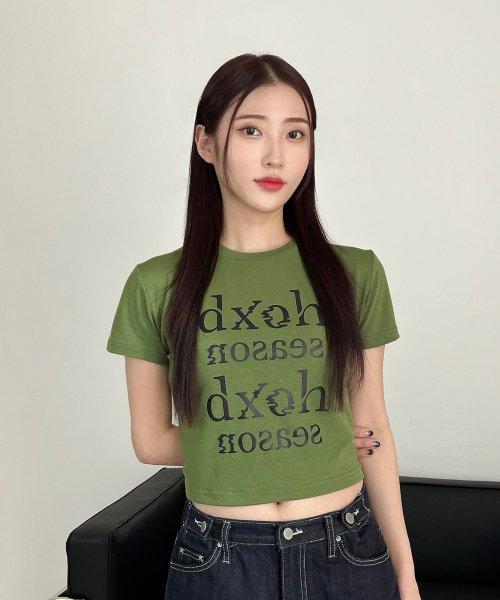 로고 시즌 세미 크롭티 올리브 그린