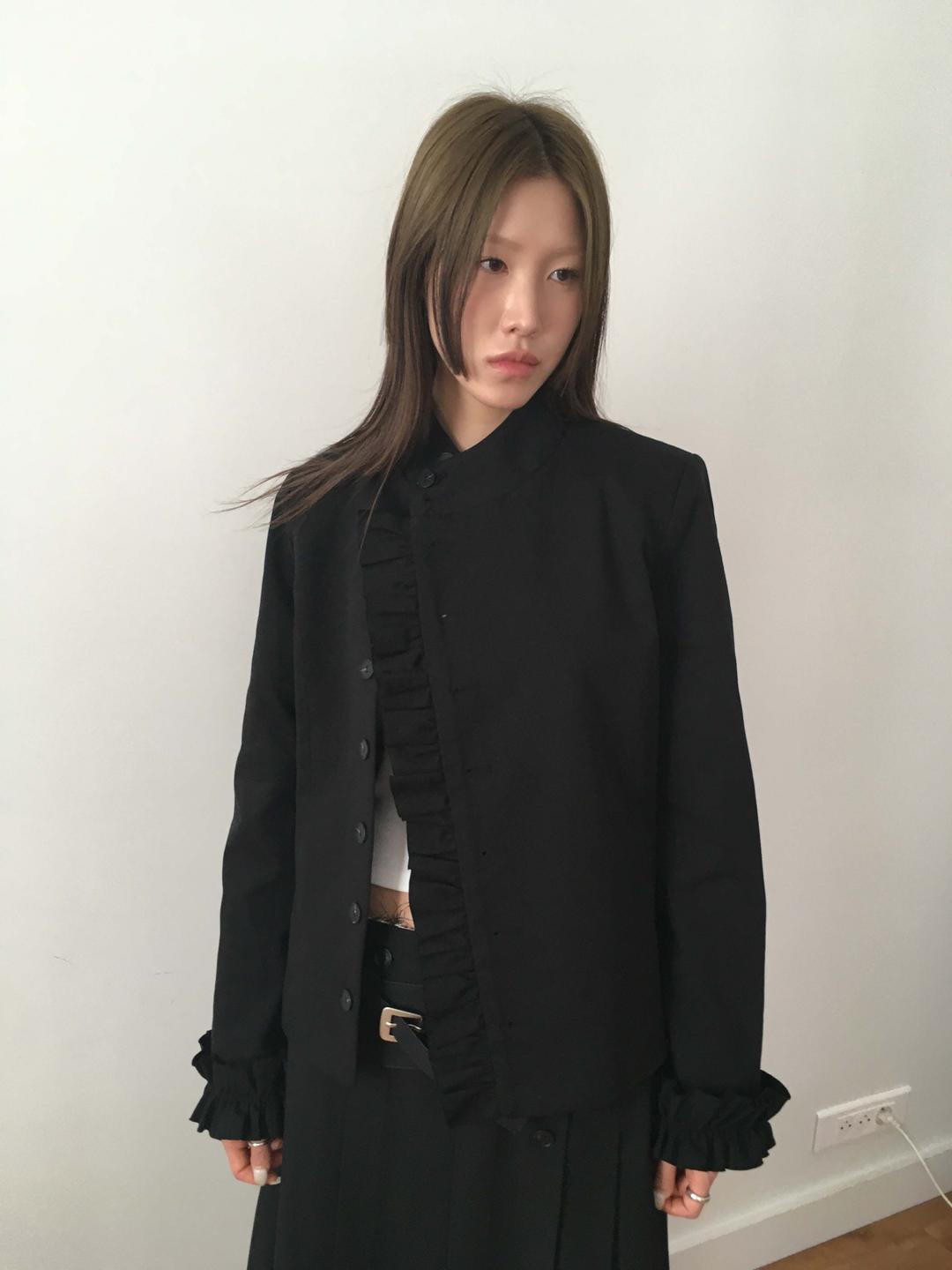 FRILL BUTTON JACKET_BLACK