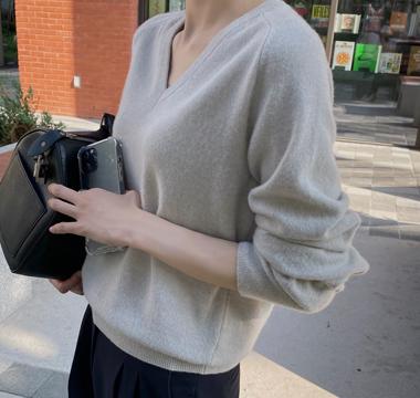 부티크 울 니트