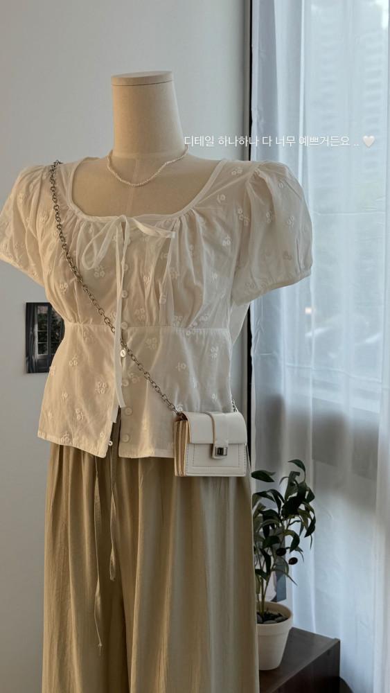 문의폭주! 조앤 자수 블라우스 (헤어밴드세트)