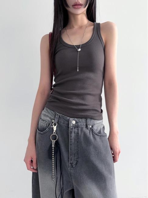 로웨어 rounding golgi sleeveless