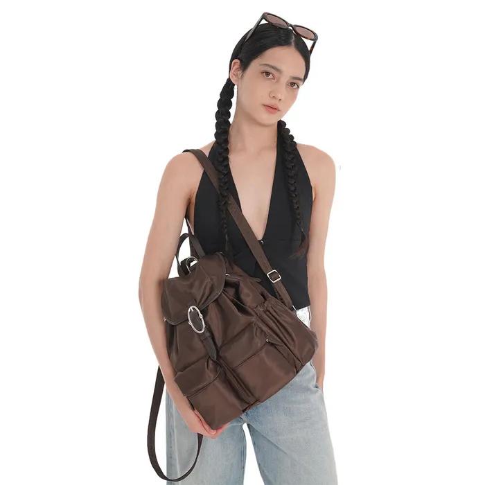 [ECOLE] 브라운 나일론 체인 백팩 겸 숄더백 (기본끈 포함) AABA5F830W3