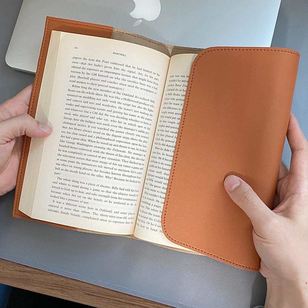 북커버 책커버 책표지