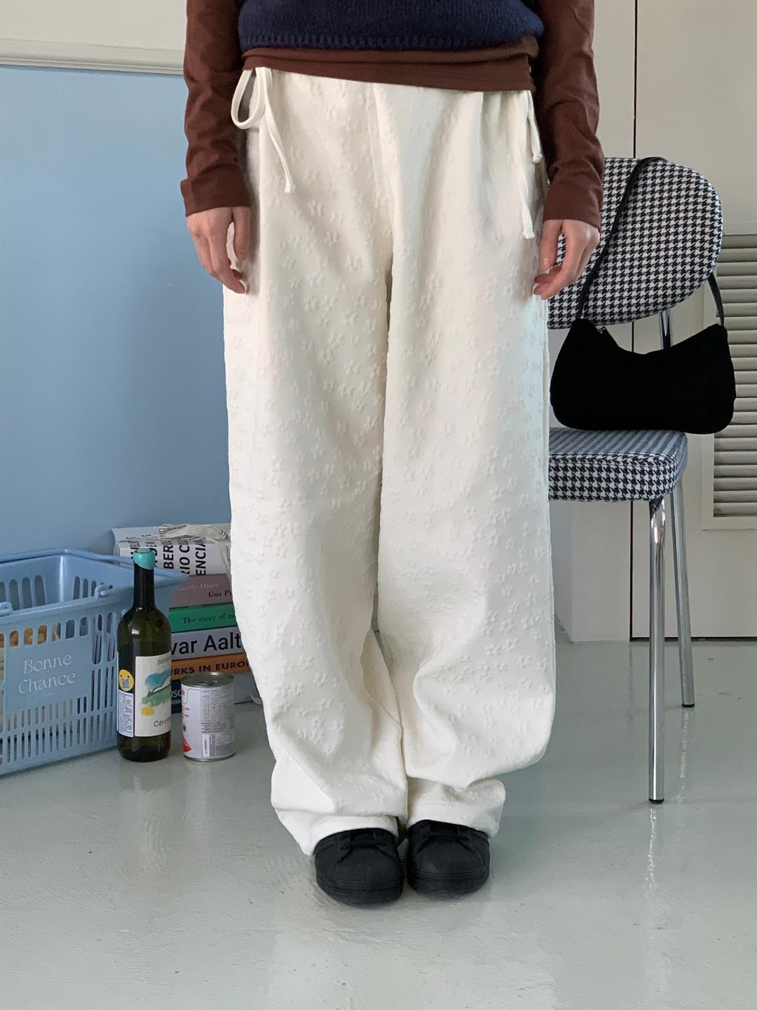 피오니 오버핏 엠모 속기모 플라워 팬츠 4color