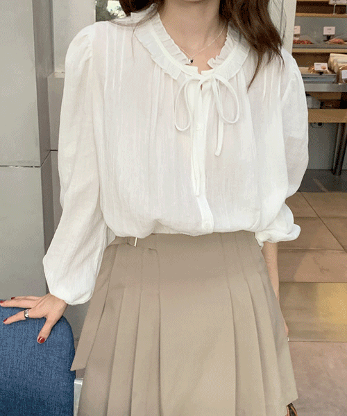 시그널러브 러츠 프릴 리본넥 숄더 핀턱 벌룬 블라우스