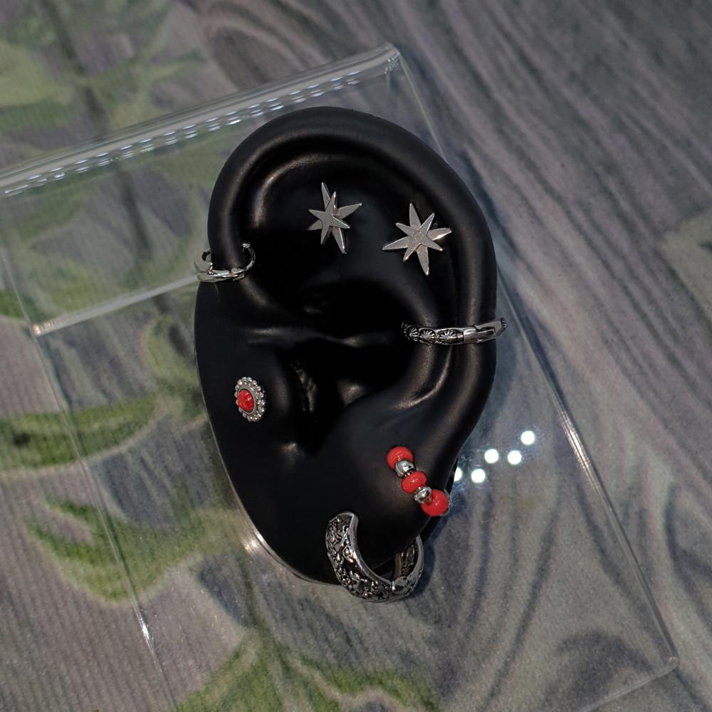 Gravity 레드 포인트 빛피어싱 조합