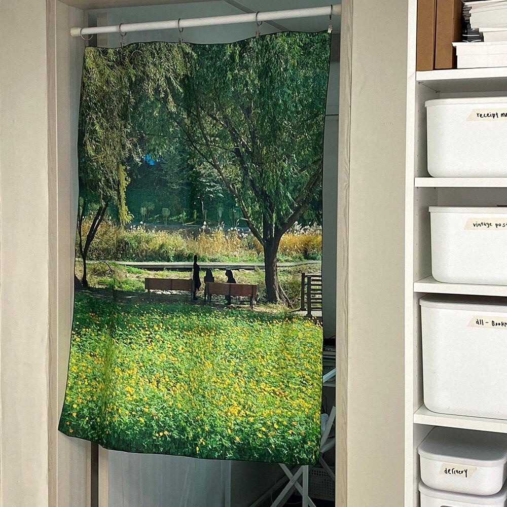 texture of moment 오후의 산책(in the park) 패브릭포스터 (2 size)