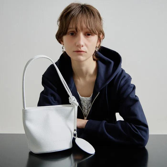 jeanne basket bag_white