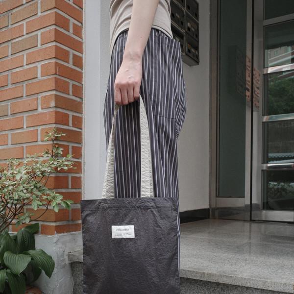 small nylon square bag (charcoal)