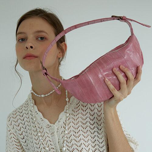 Croissant Bag (크루아상 백) Pink