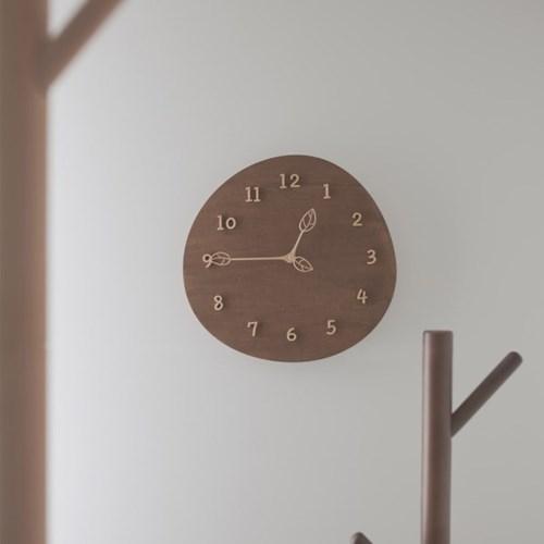 [Banana] 몽글잎새 월넛 무소음 인테리어 벽시계