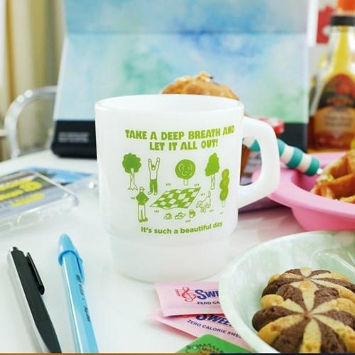 Deep Breath 밀크글라스