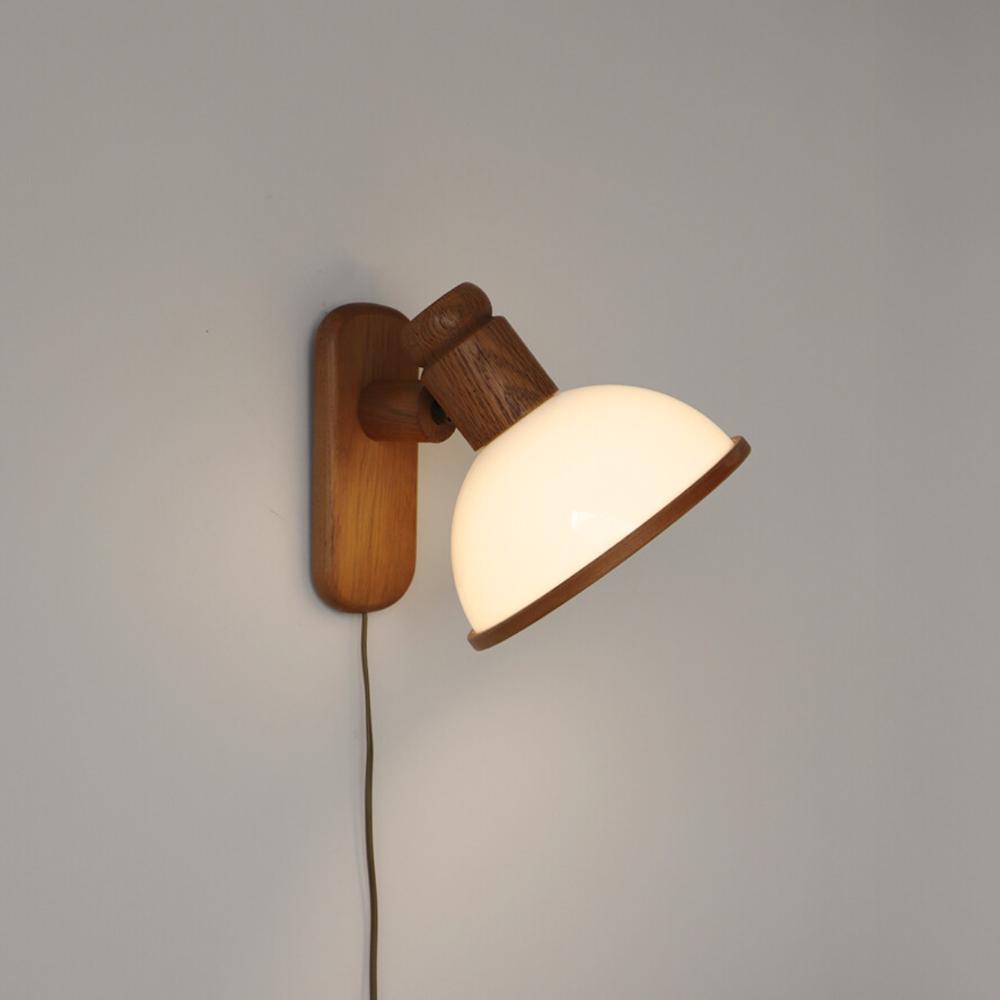 1970s Netherlands Steinhauer mushroom wood wall lamp