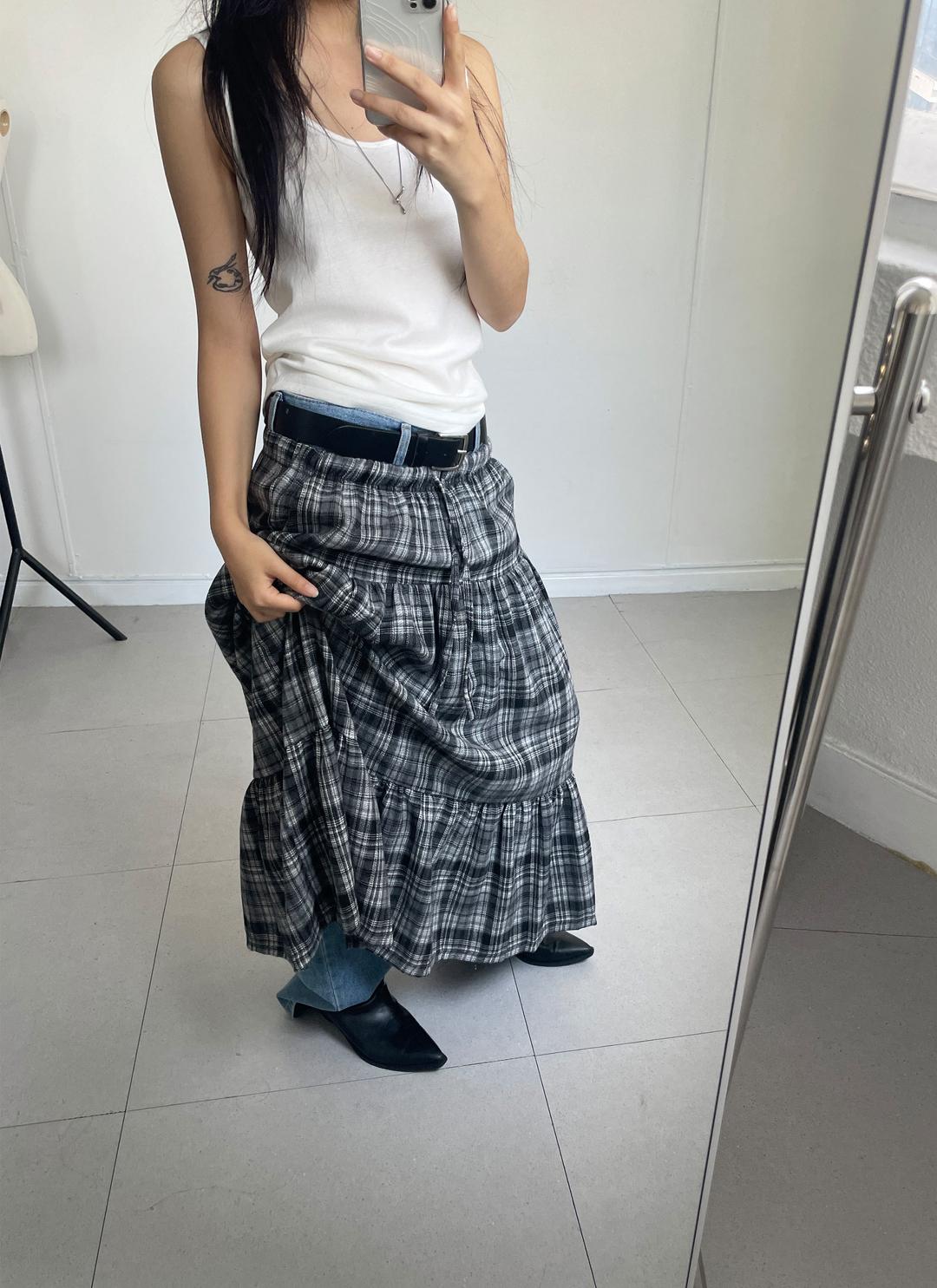 이이알하우스 Uoto check skirt (3C)