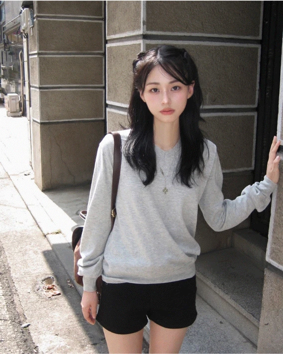 onna soft long-sleeved knit