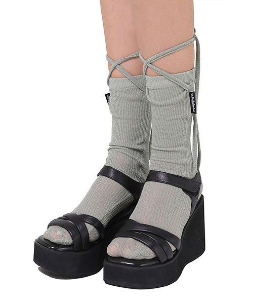 STRAP SANDALS