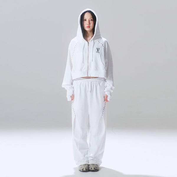 24 스터드 커브드 팬츠 화이트