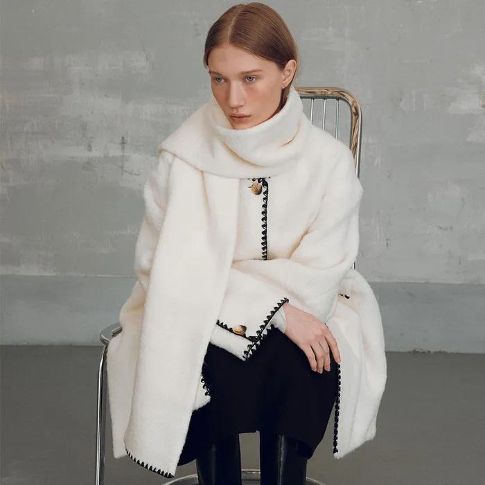 Boucle Coat With Muffler KW2WH8140_03