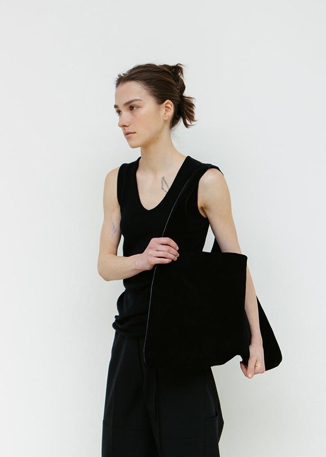 BASIC LONG SCOOP NECK TOP [IVORY,BLACK]