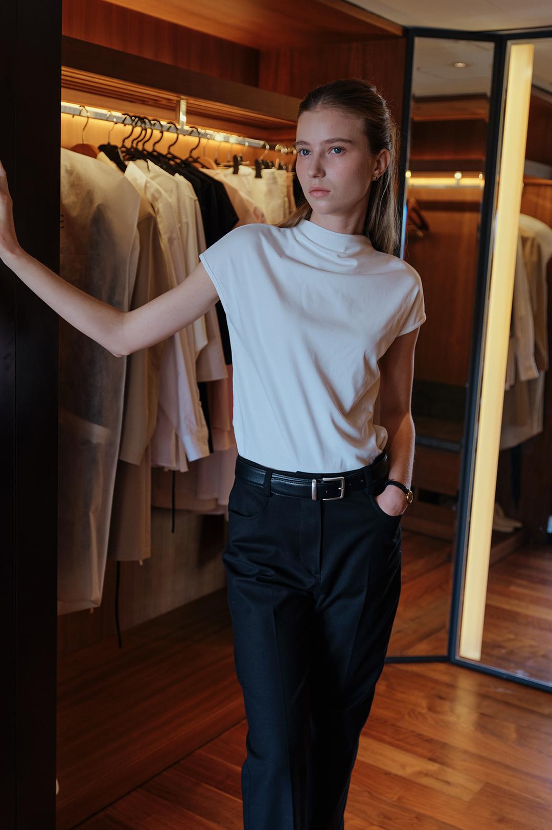 Rose Mock-neck Jersey Top (Ivory)