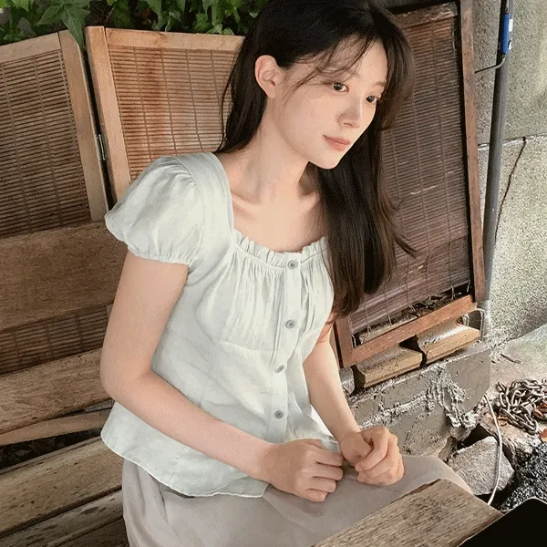 [🤍러블리/소장가치] 보넷 스퀘어 블라우스 - 2 color (스퀘어넥/반팔/소매밴딩/셔링/프릴/레이온/여름코디)