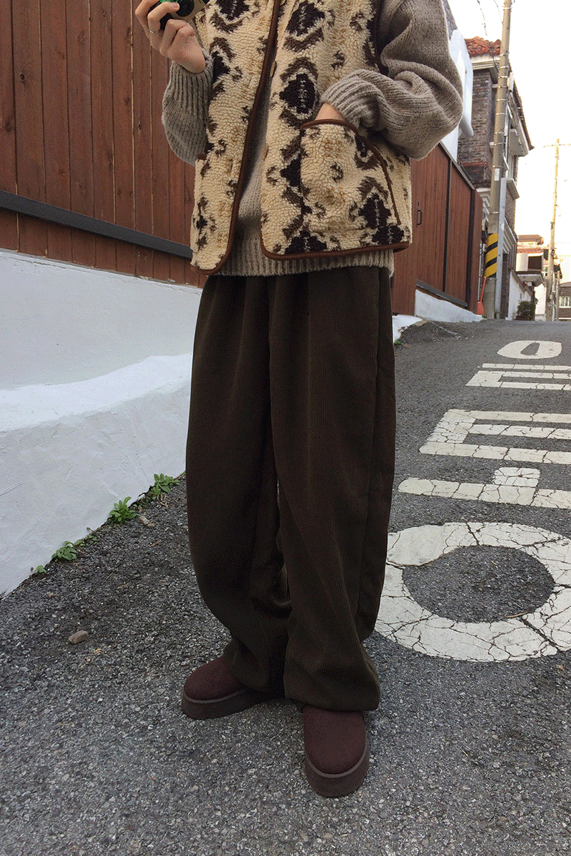 미리내로 (1만장 돌파 1+1EVENT/2장가격)베어 양기모 코듀로이 팬츠