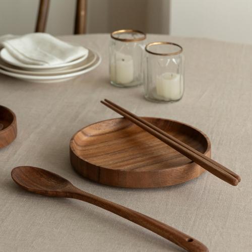 에센셜 우드 원형 플레이트 20cm