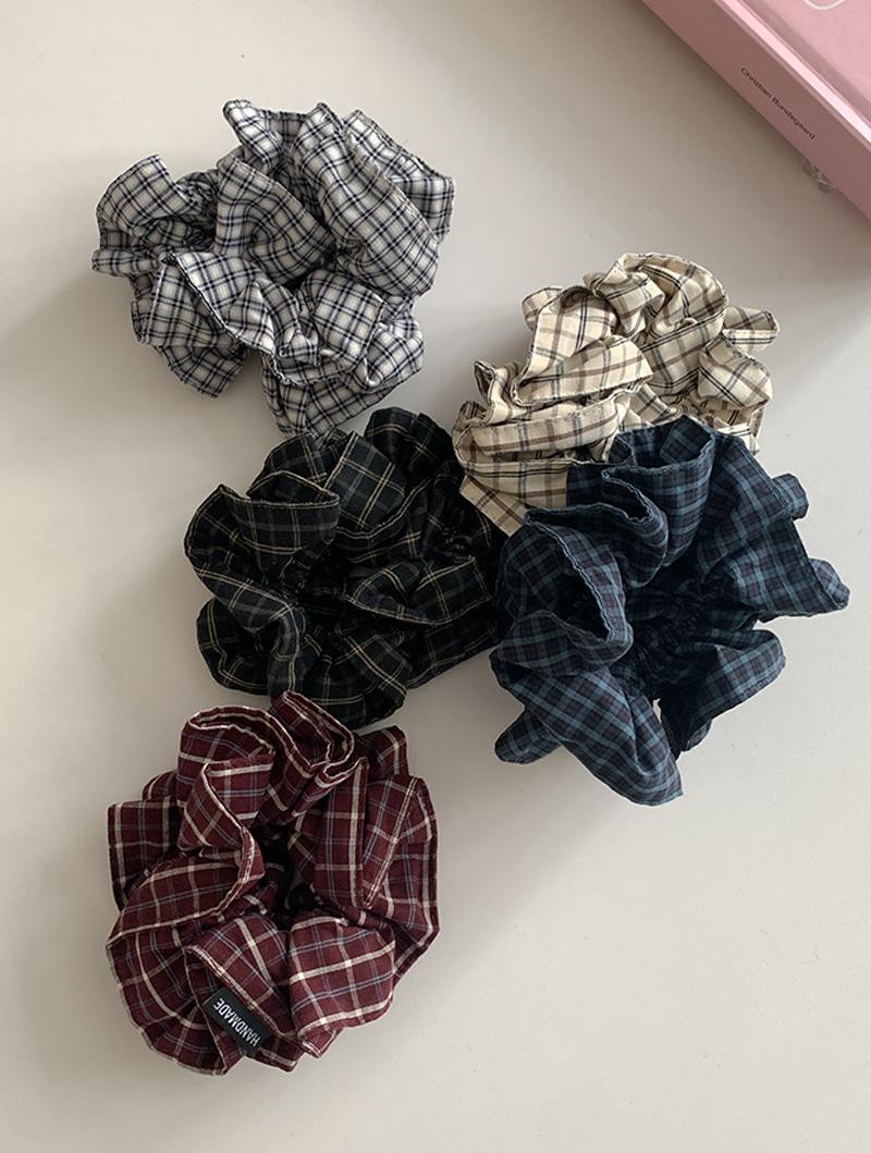 autumn check scrunchy