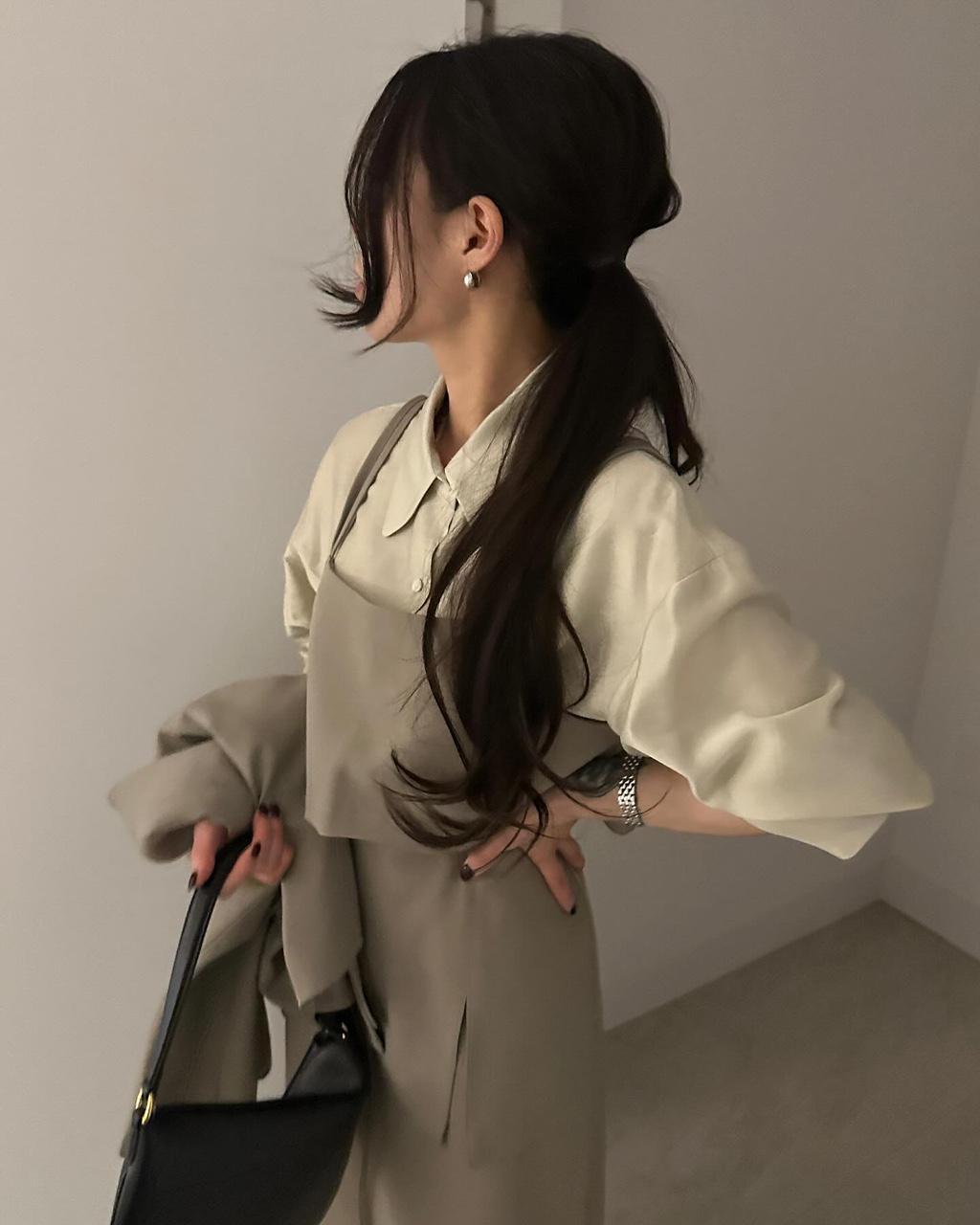 유인어스 마런 여성 하객룩 출근룩 오피스룩 이너 레이어드 크롭 트임 조끼 뷔스티에