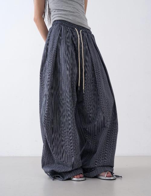 로웨어 ice stripe linen pintuck pants