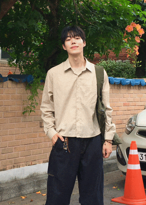 올리브 크롭 체크 셔츠