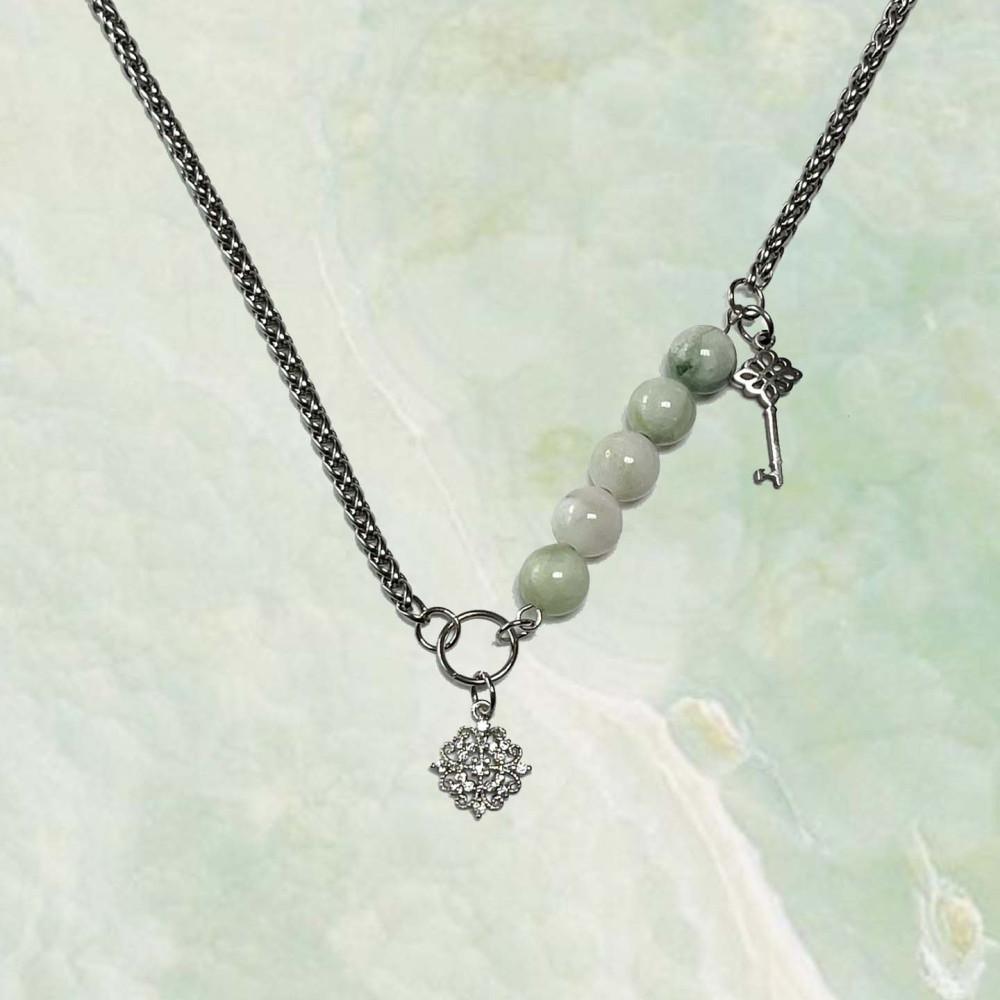 MADE green Necklace / 원석목걸이 그린 동양풍 오리엔탈 키치 유니크