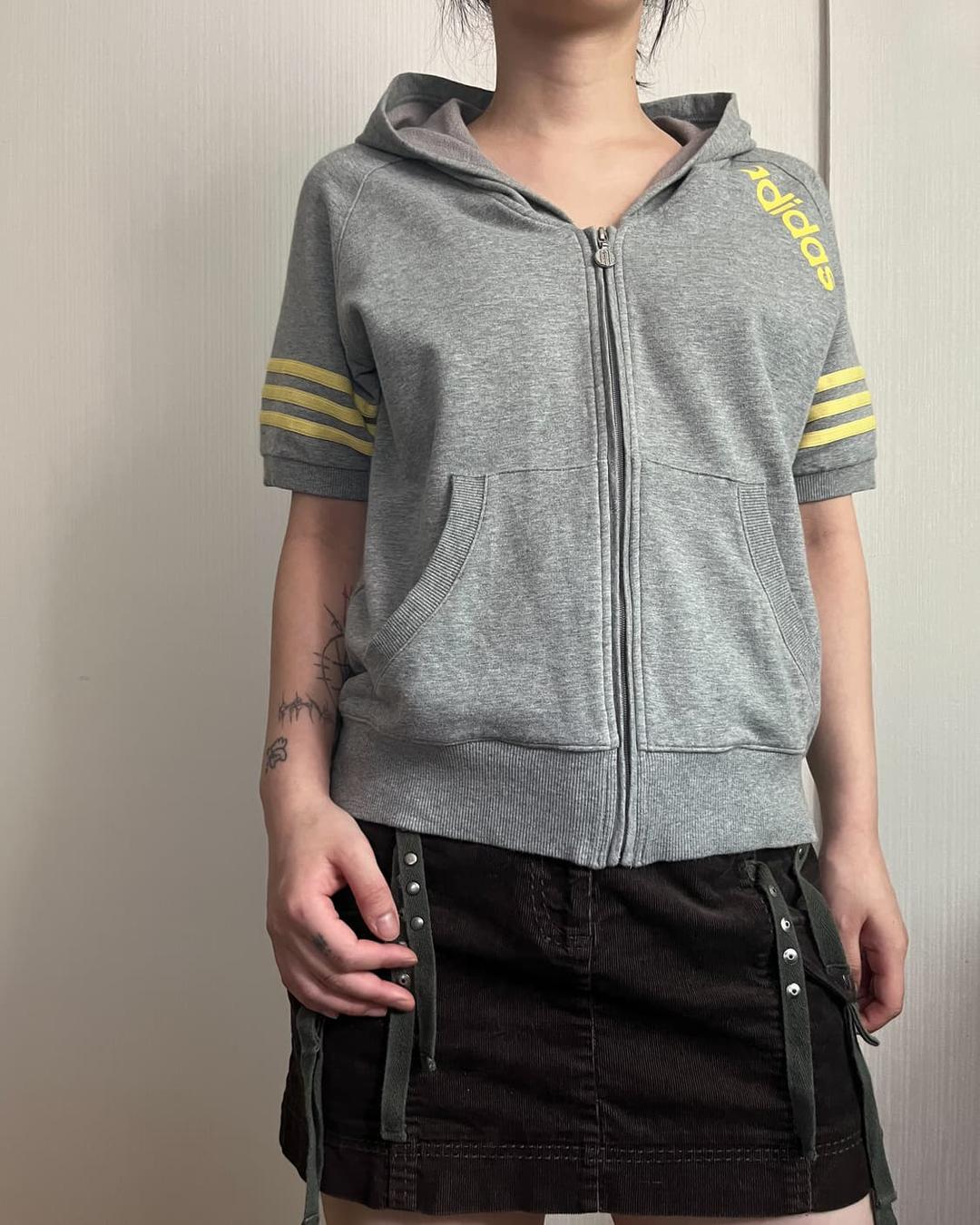 Adidas hood zip up | 후루츠패밀리