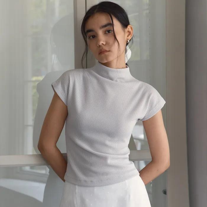 [3차] Half-neck Rib Top (Light Beige)
